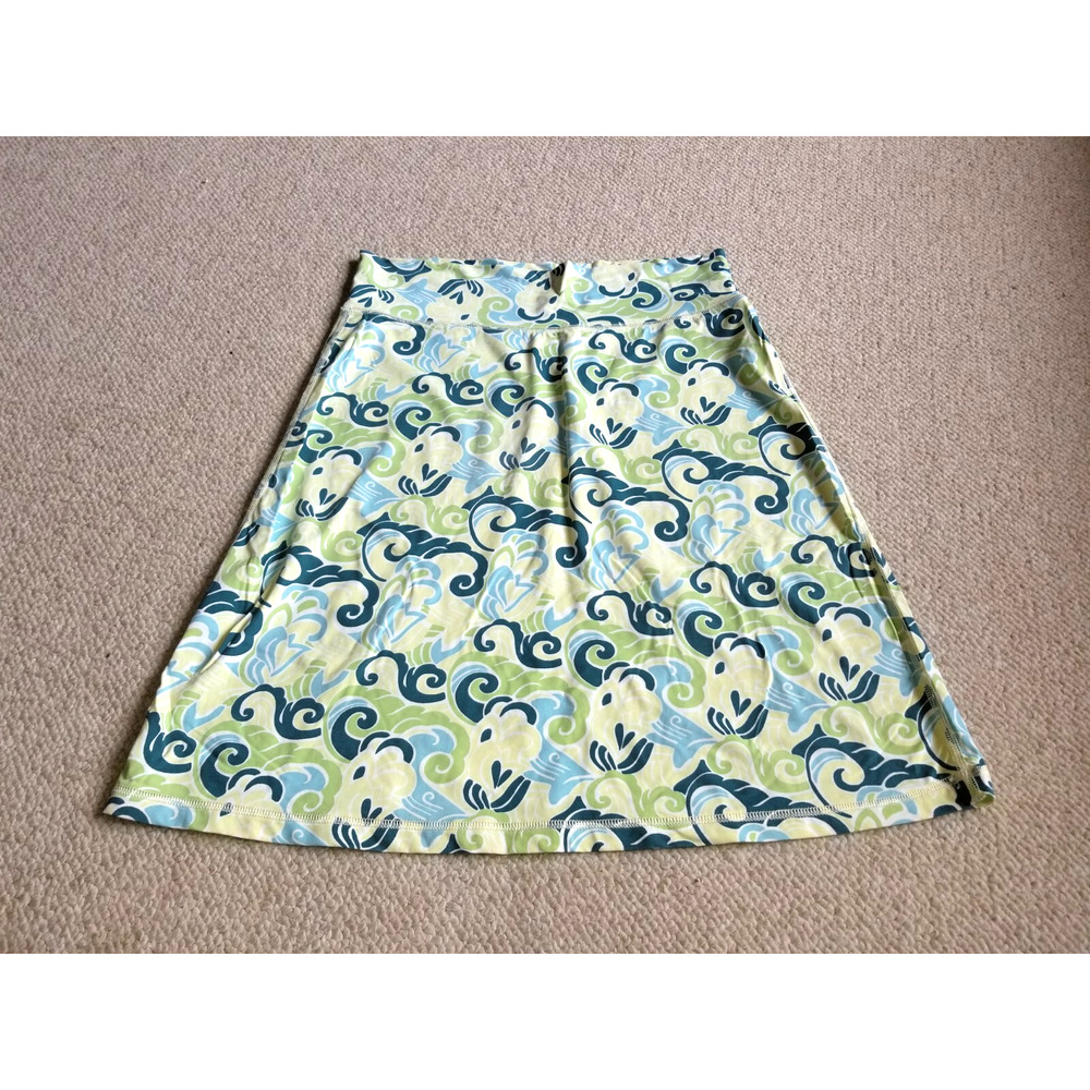 Womens Skirt-SPUNK WEAR-white/green/teal patterned performance knee length-S